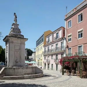 Hideaway With Easy Access To Center , Lisboa Portugal